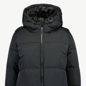 Dunkappa - Kappan går ner till knä. 93 cm str s. Använd ngr ggr bara innan dottern åkte utomlands