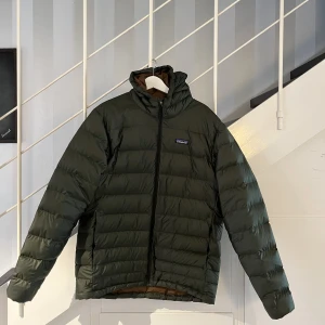 Patagonia jacka - Säljer min patagonia i skicka 8/10. Kontakta mig vid eventuell frågor