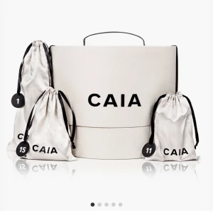 Julkalender  - Säljer en helt öppnad julkalender i färgen medium!! 🩷Pris diskuterbart