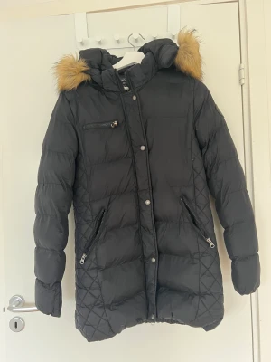 Polo club jacka  - Säljer min polo club vinter jacka strl 16/s använd en vinter bra skick