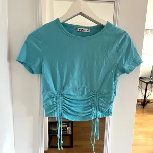 Tröja  - Fint skick 