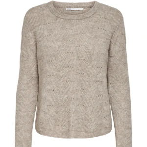 Stickad tröja - Fin stickad tröja från Only. Använd någon gång bara. Frakt ingår inte i priset.