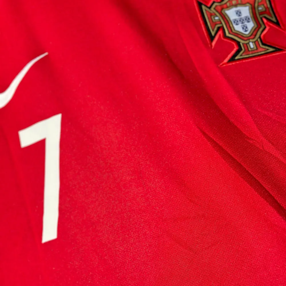 Portugal home kit (#7 Ronaldo) . T-shirts.
