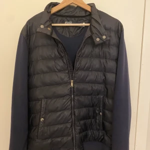 Polo Ralph lauren Cardigan  - Polo Cardigan jacka, strlk M jätte bra skick. 