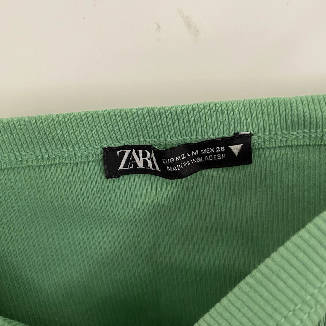 Grönt linne zara - 90