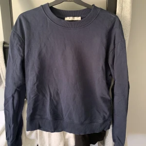 Tröja - Oanvänd tröja från NA-KD