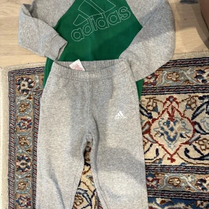 Adidas tröja och byxa  - Helt ny använd några få gånger. Bra skick. Bor i Helsingborg.