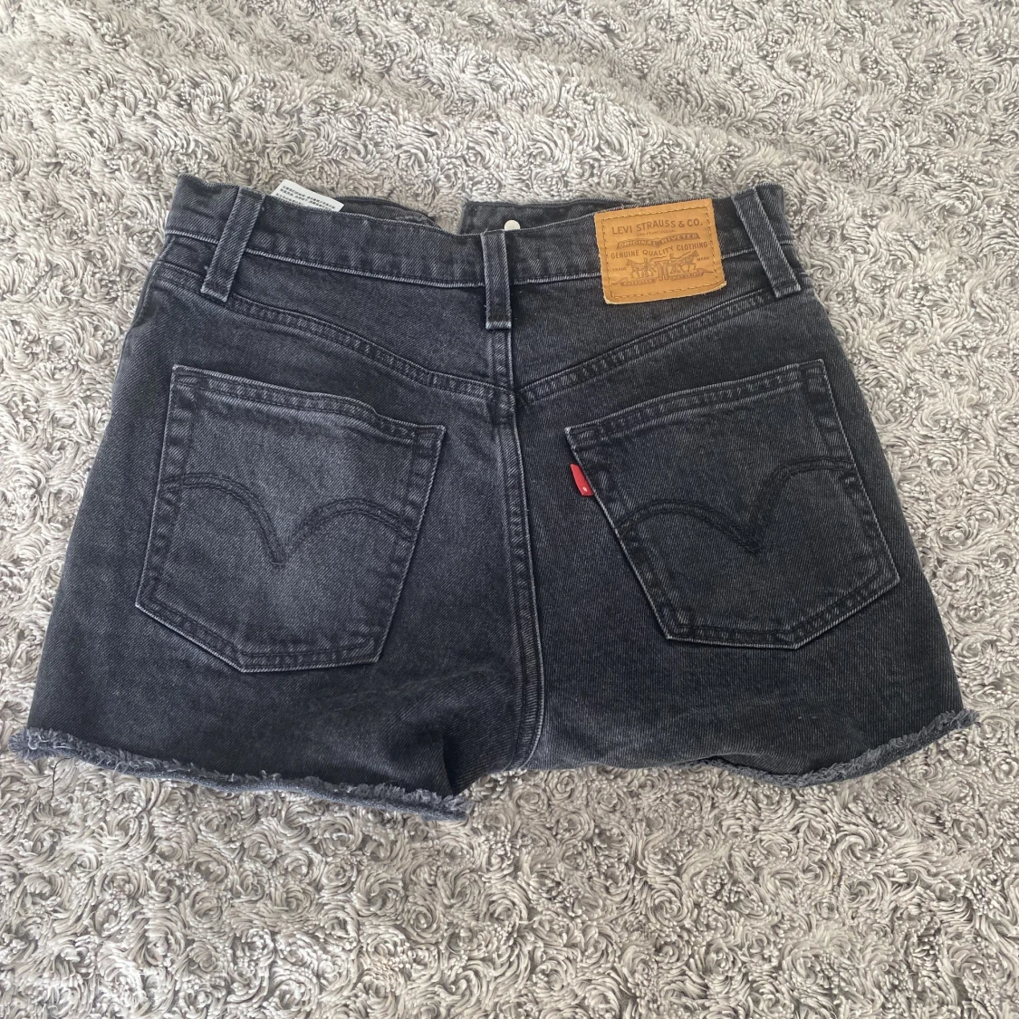 Levis shorts  - 90