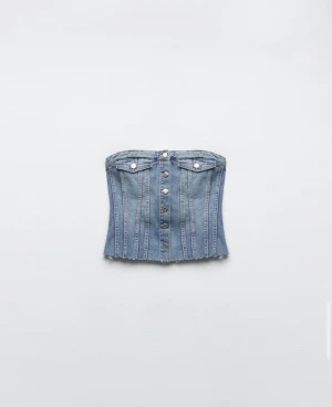 Säljer min jeans korsett  - Säljer min fina jeans korsett i jätte fint skick. Som tyvärr inte kommer till användning längre 