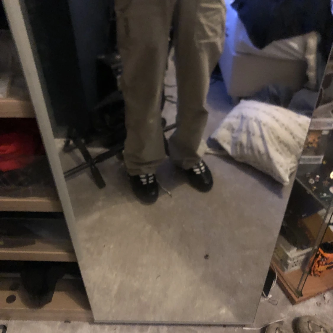 Tan baggie pants - 90