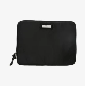 Datorfodral  - Mycket fint skick  Märke: DAY ET