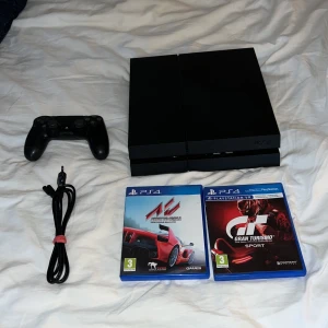 Ps4 1 TB - Ps4 1 Tb med en kontroll samt två spel, säljer pga används inte längre. Mvh lucas