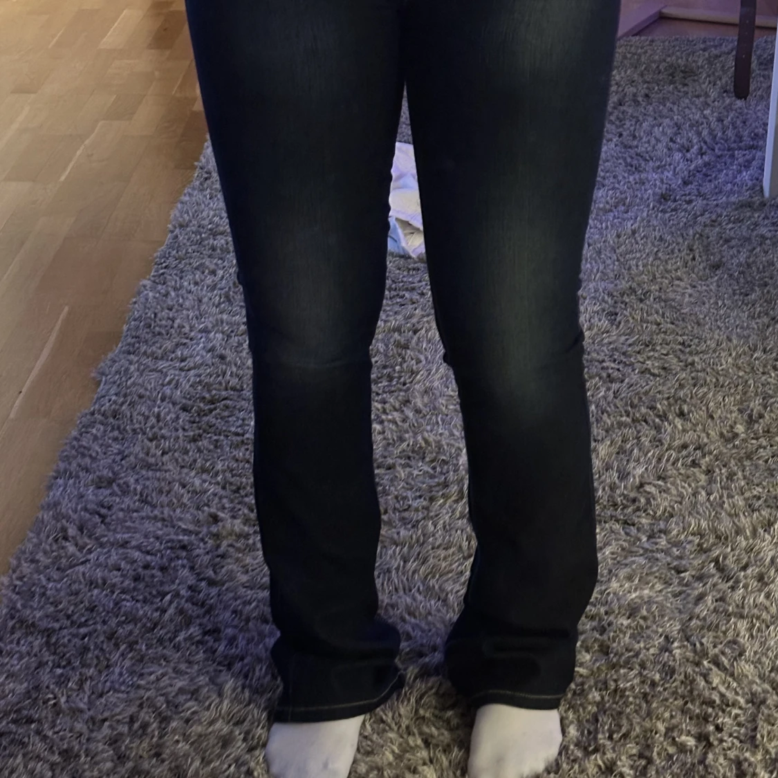 Low waisted bootcut jeans - 90