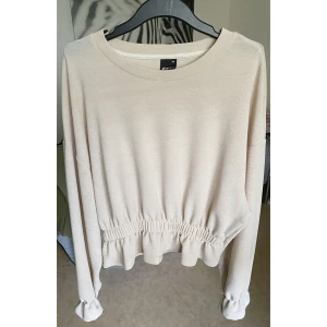 Beige tröja - Tröja i fint skick!