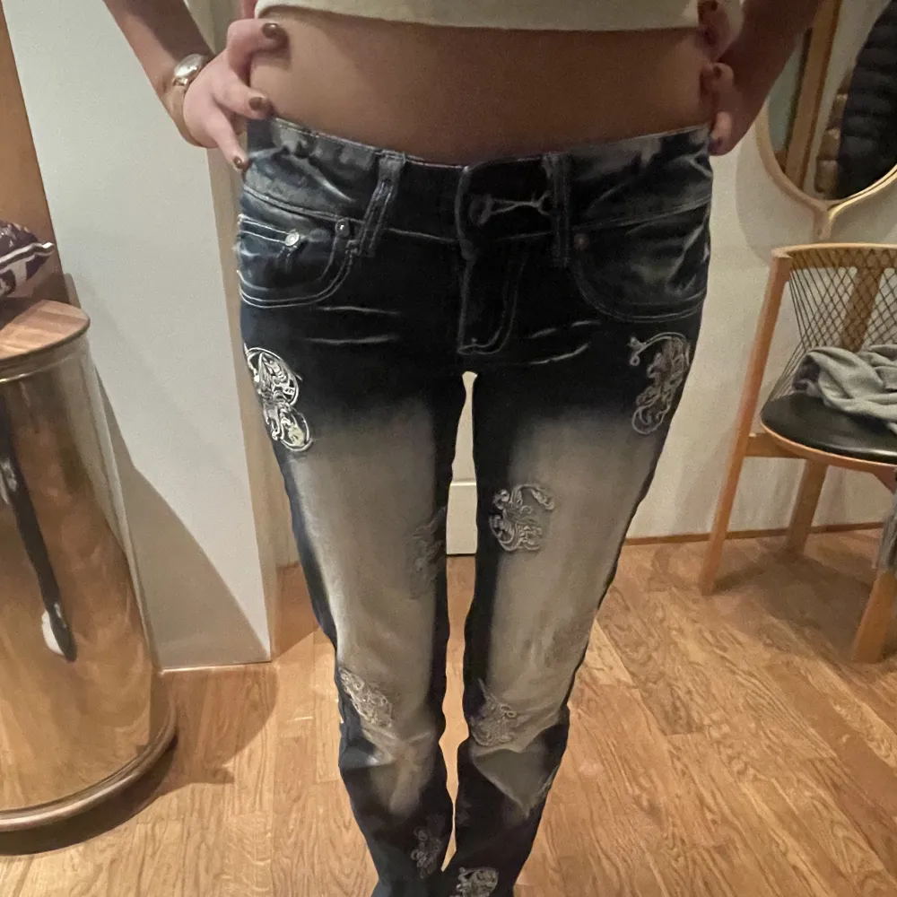 as coola crazy age jeans men fina detaljer💕💕💕. Jeans & Byxor.