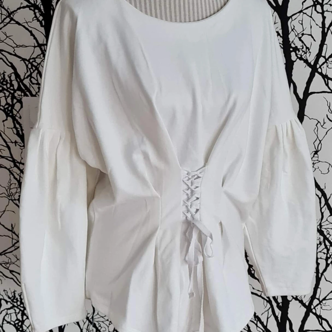 Grymt snygg tröja / blus i nyskick Stl.  M  - 91