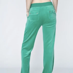 Juicy byxor  - Jätte fina juicy byxor ❤️ Men använder inte längre