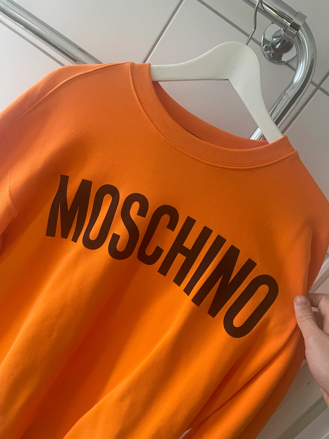 Moschino sweatshirt orange  - 90
