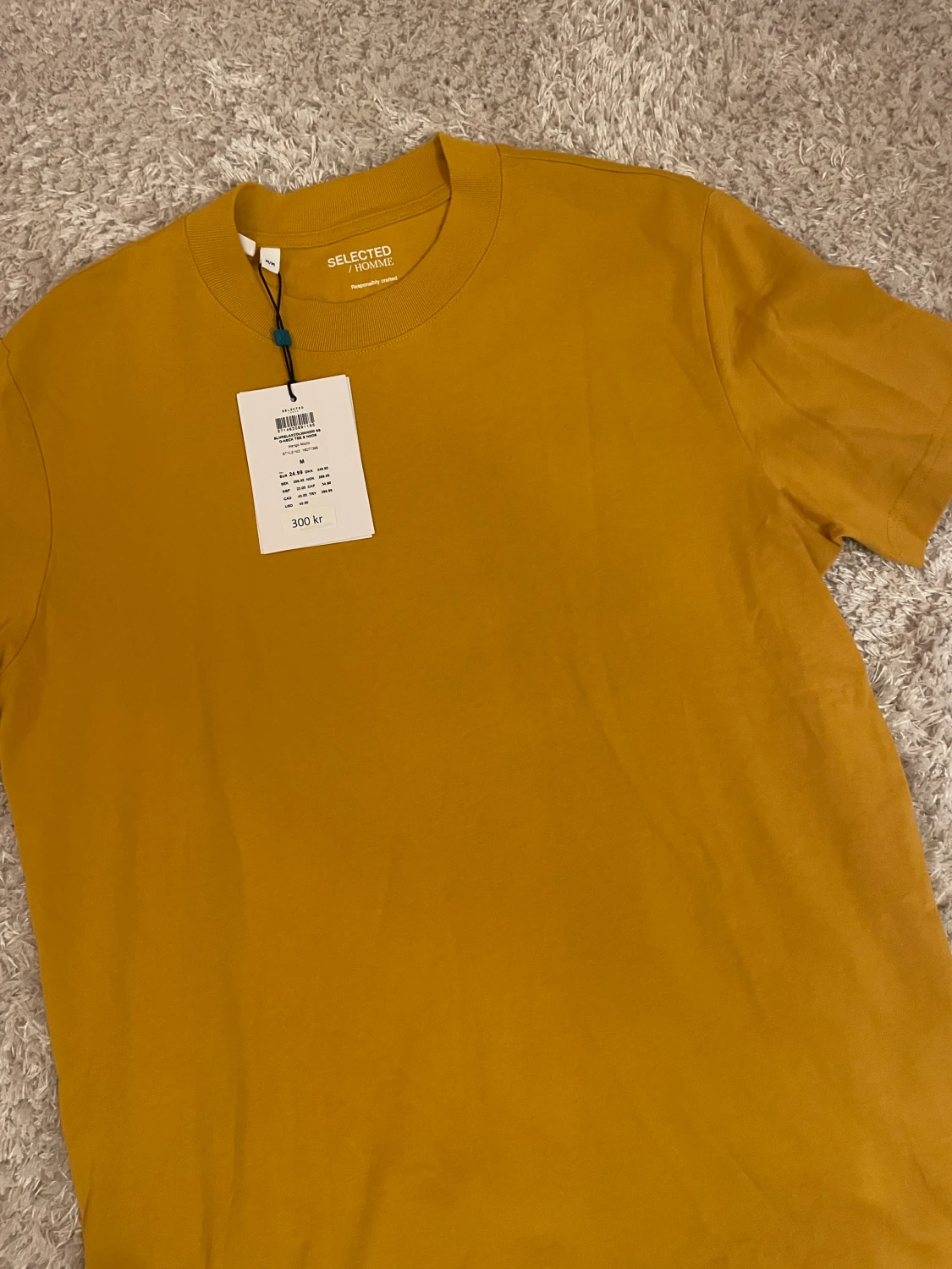 Selected Homme oversized t-shirt gul - 90