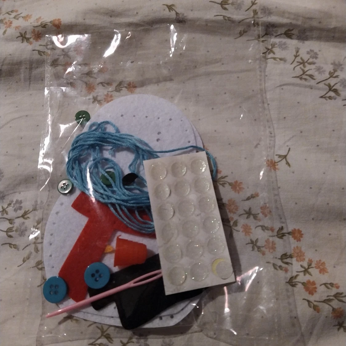 Snömanns pysel / syr och limmar  - 90