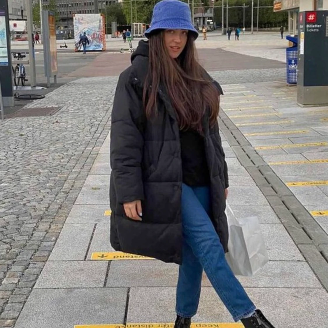 Monki Puffer Coat - 90