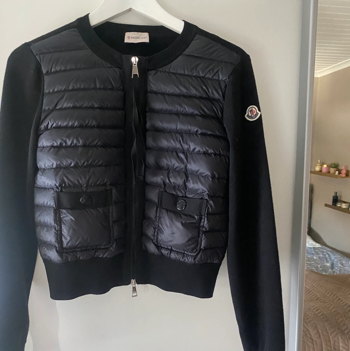 Moncler jacka  - 90