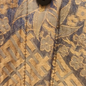 Chinese silk shirt - Unique. Handmade. 