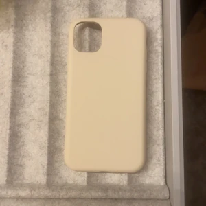 Skal - Oanvänt silikon skal beige