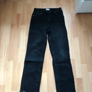 Jeans ifrån Nakd - Sköna jeans