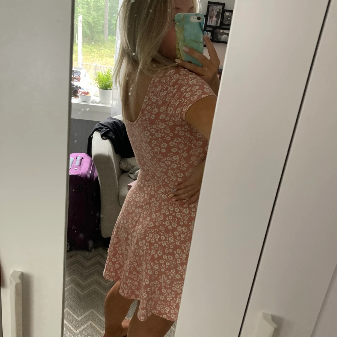 Blommig klänning  - 90