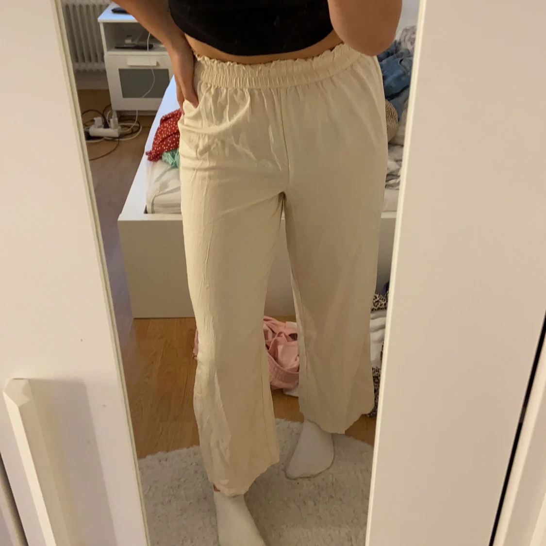 Linnebyxor från Bik bok - 90