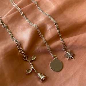 Halsband - 3 st halsband. Helt oanvända. Kan säljas var för sig💖