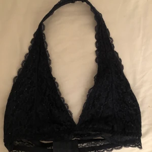 Bralette - Marinblå bralette från gilly hicks