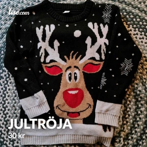 Jultröja - Säljer min jultröja för 30kr+frakt. Storlek S, bra skick