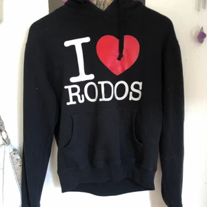 Hoodie  - I love Rhodos hoodie, den är lite nopprig.