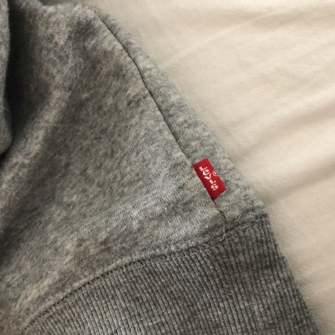 LevI’s sweatshirt - 90