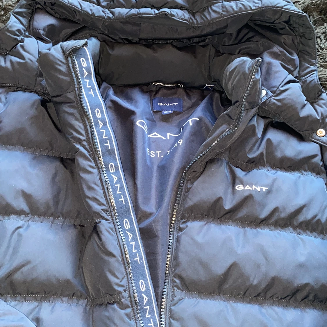 Gant jacka i storlek 170 (M/L)  - 90