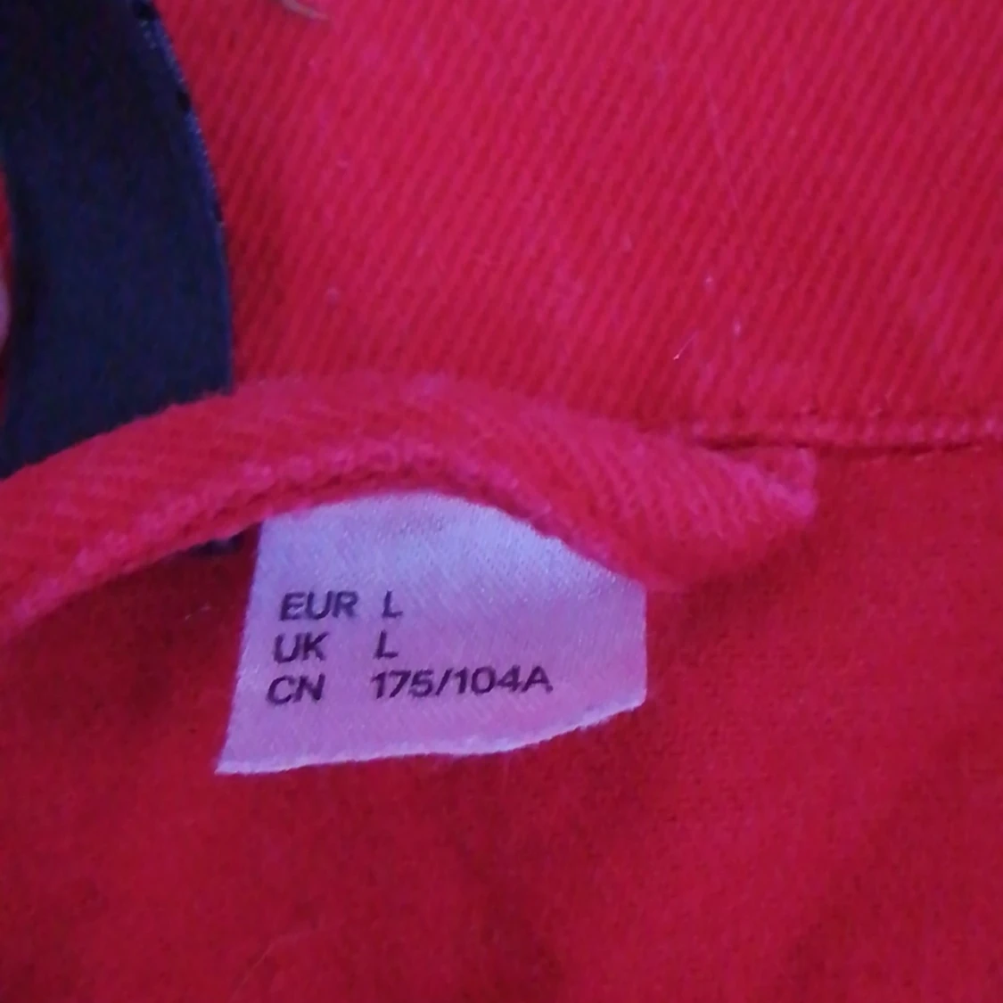 Röd jeans jacka L - 90