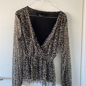 Leopardblus - Storlek 40