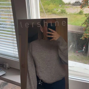 Stickad tröja  - Oanvänd, stickad tröja, storlek xs