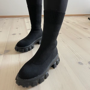 Boots Bianca IngrossoXNelly - Boots från Bianca Ingrossos kollektion med Nelly.com. Säljer pga lite för små. Storlek 37. Använda 1 gång så i nyskick. 