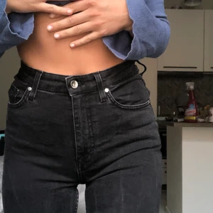Tiger svarta jeans  - Bra skick