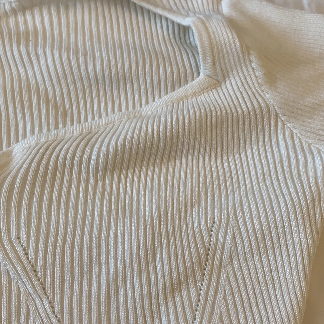 Croppad vit tröja från Cider - 91