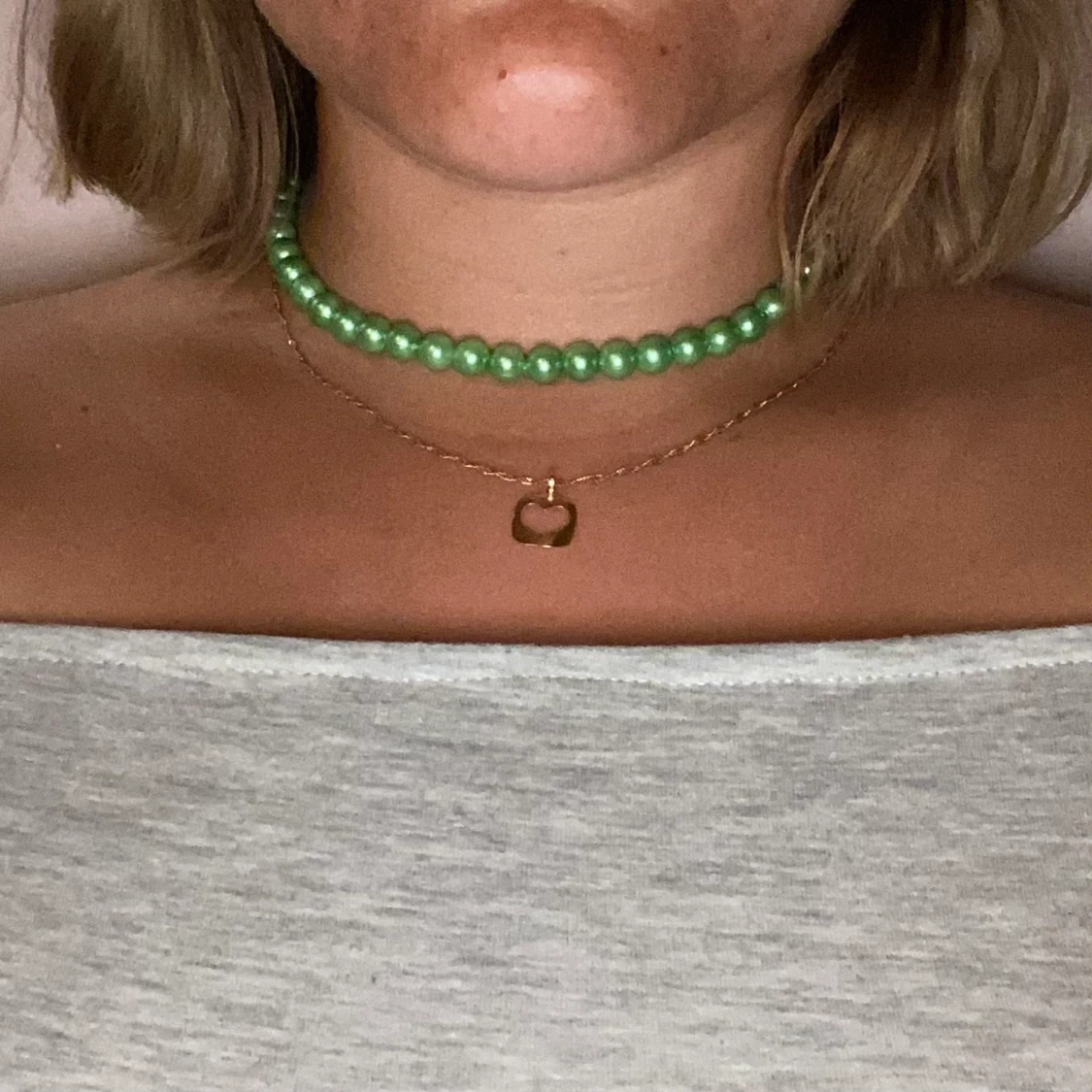 Grönt pärlhalsband  - 90