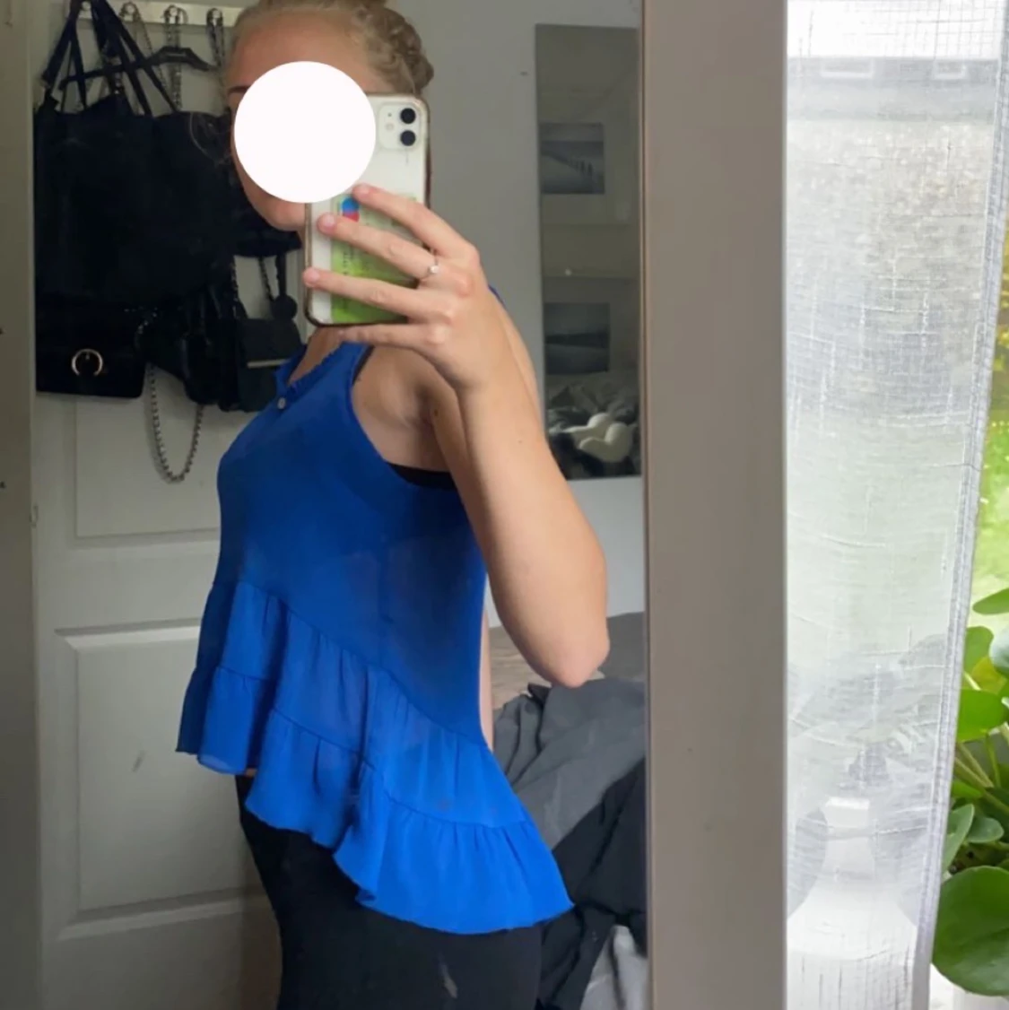 fint mörkblått linne - 91