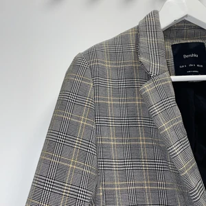 Kavaj  - Kavaj från bershka, använd ett fåtal gånger☺️