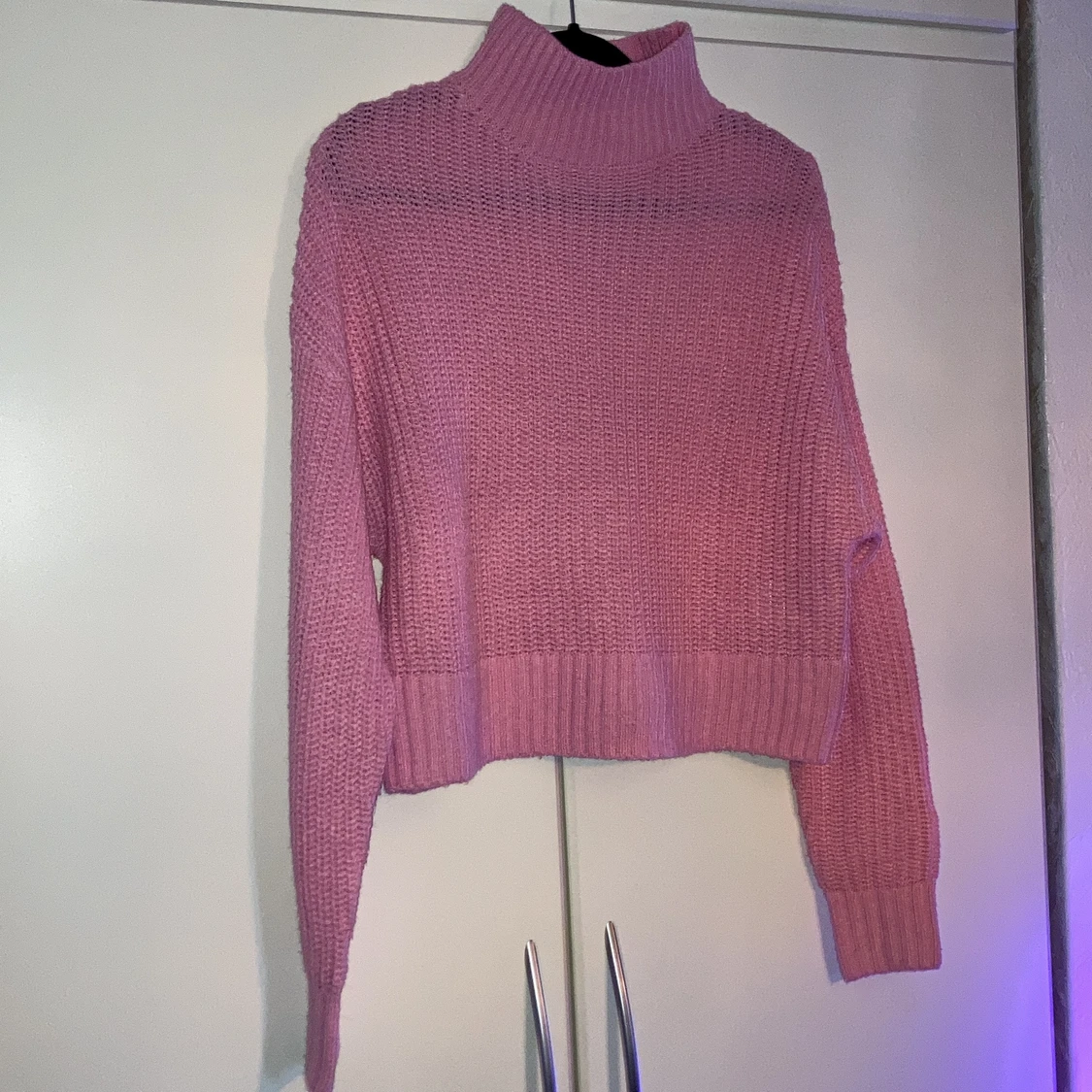 Rosa stickad tröja  - 90