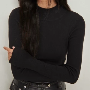 Tröja  - Snygg vanlig polo från nakd😍