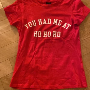 Gina tricot  - Jultröja från Gina, knappt använd