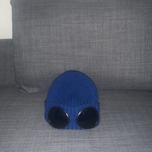 Cp company beanie - Använt ett fåtal gånger, skick 9/10